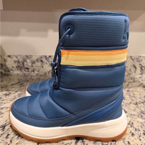 NWT Kizik Juno 2 High Boot - Picture 4 of 7